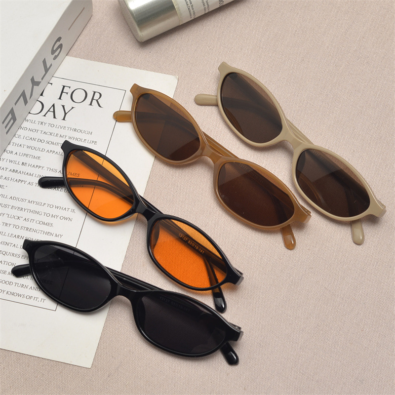 Street Fashion Glasses - Nuevas Gafas de Sol Retro Ovaladas