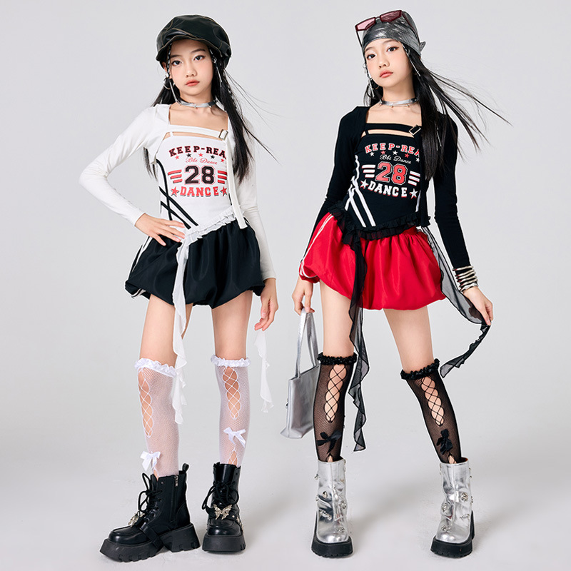 Street Fashion Show - Nuevos trajes de escenario de Jazz