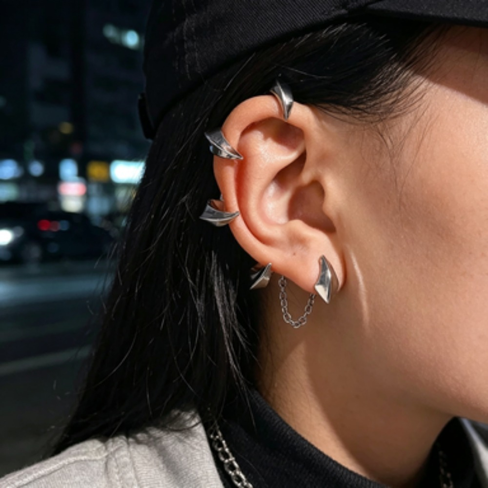 Street Fashion Earrings - Clip de oreja con dientes afilados