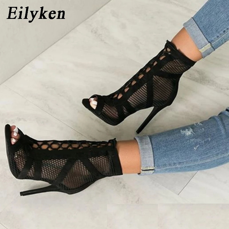 Street Fashion Show - Eilyken-Botas de tacón alto con correa