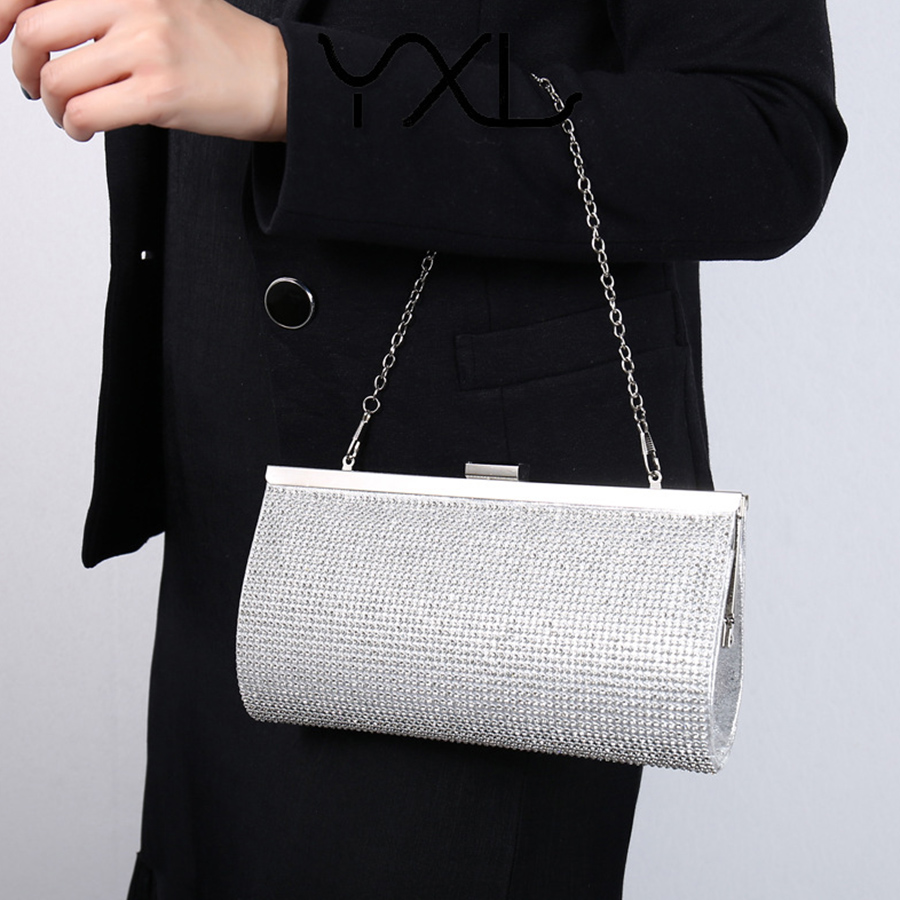 Bolso de noche con cadena para - Street Fashion Photo reseña y precio