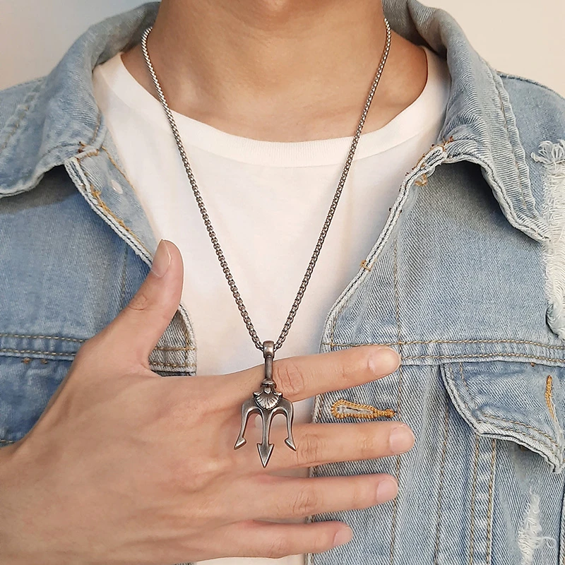 Colgante Vintage de Neptuno Po - Street Fashion Greece reseña y precio