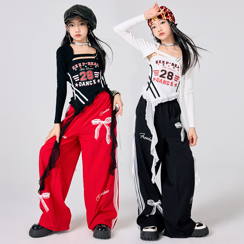 Nuevos trajes de escenario de  - Street Fashion Show reseña y precio