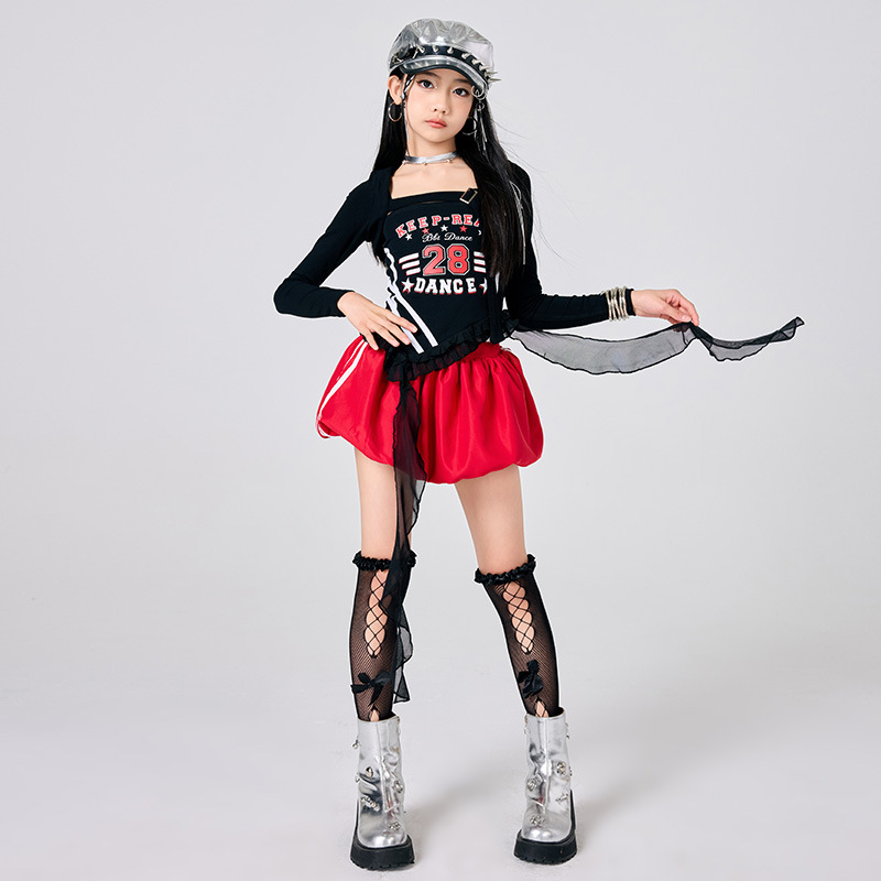 Nuevos trajes de escenario de  - Street Fashion Show reseña y precio