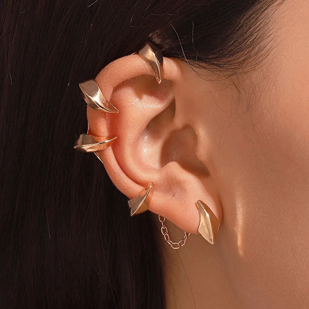 Clip de oreja con dientes afil - Street Fashion Earrings reseña y precio