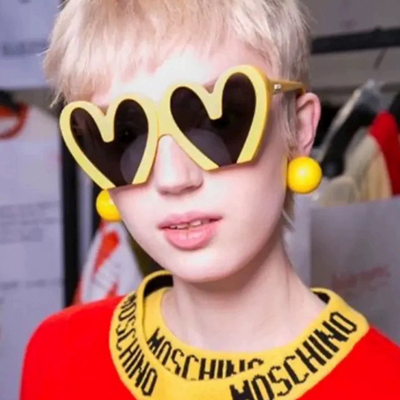 Gafas de sol con diseño de cor - Street Fashion Photo reseña y precio